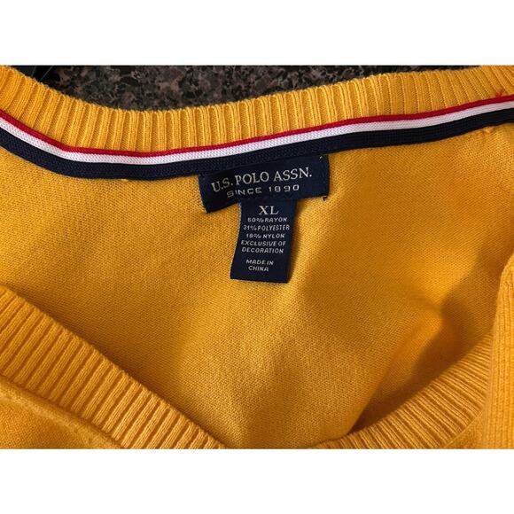 NWT U.S. POLO ASSN. Classic Preppy Yellow V-Neck Pullover Sweater - Size XL - Picture 5 of 5
